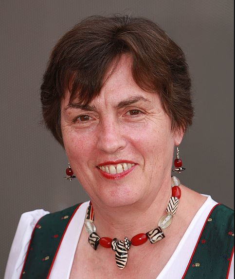  Angela Lienhart